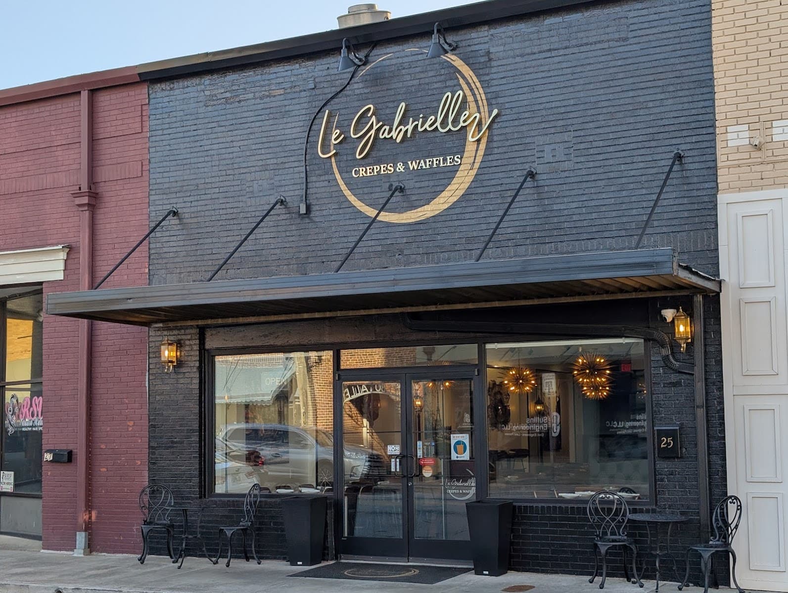 Le Gabrielle Crepes & Waffles