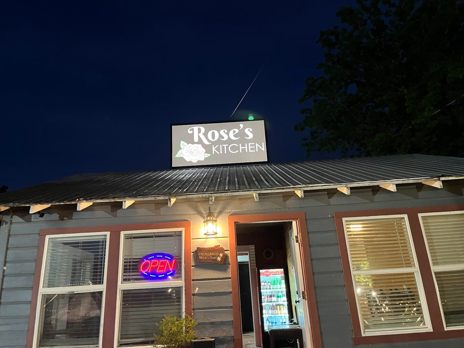 Rose's Kitchen Manchaca