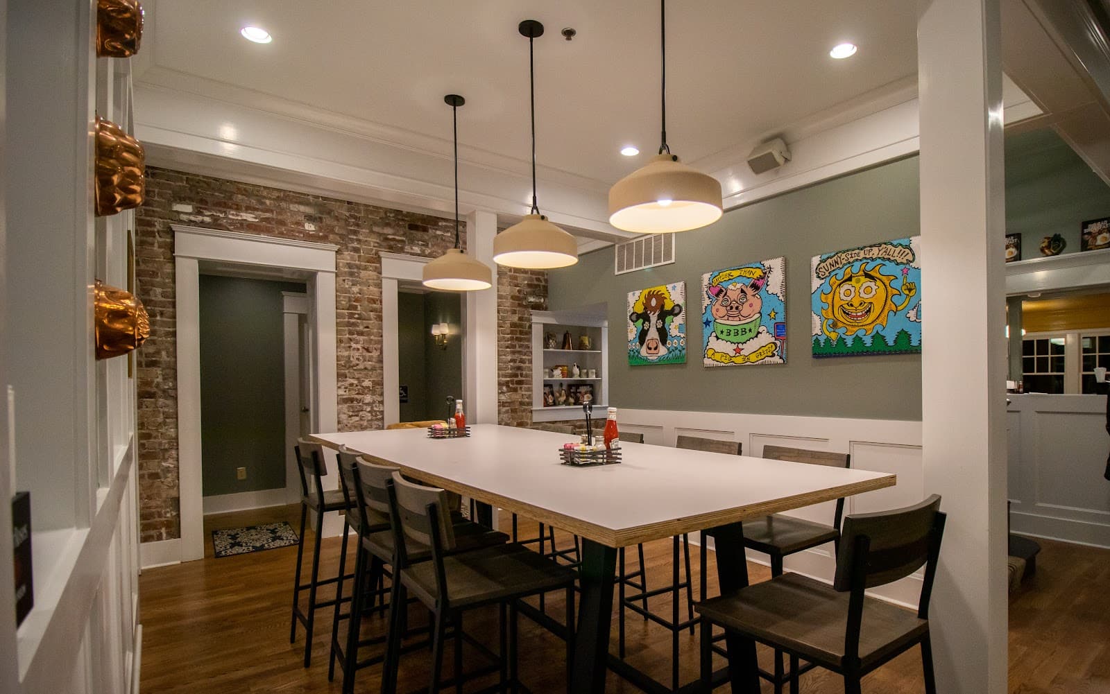 Big Bad Breakfast - Brownsboro Crossing