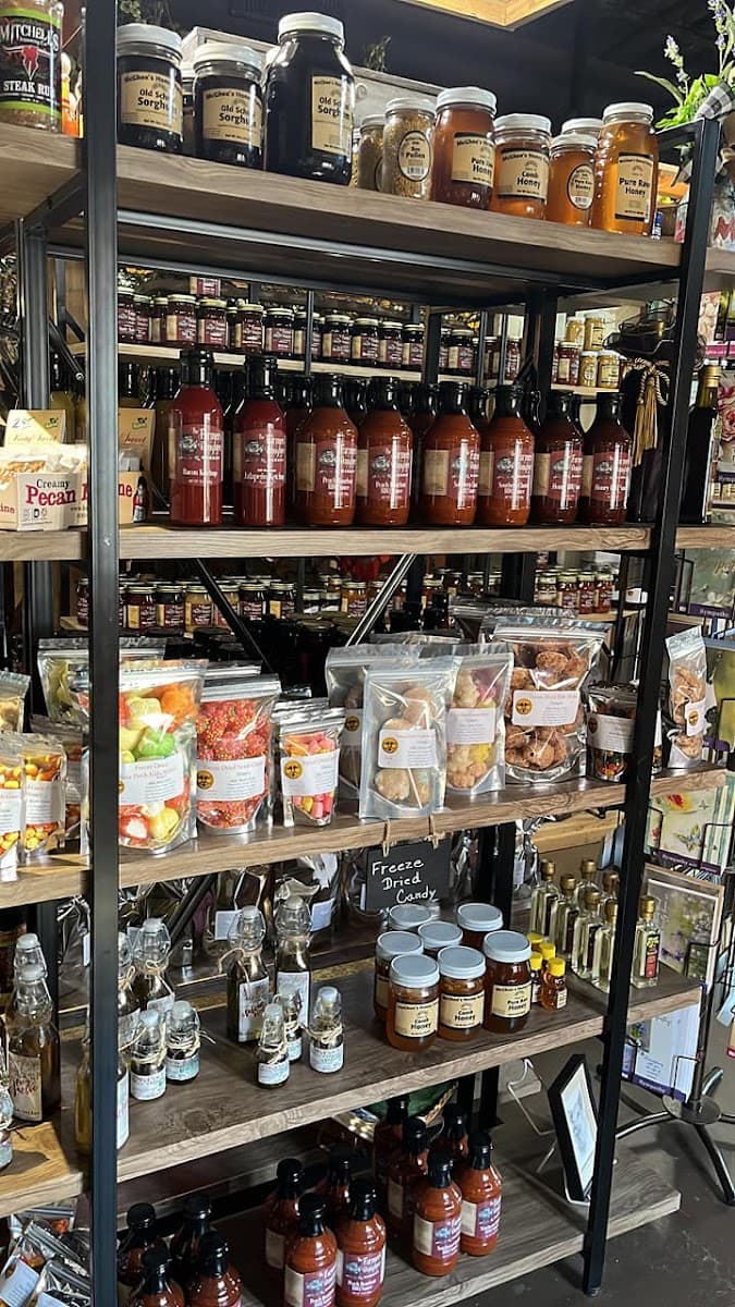 The Farmer's Daughter Market