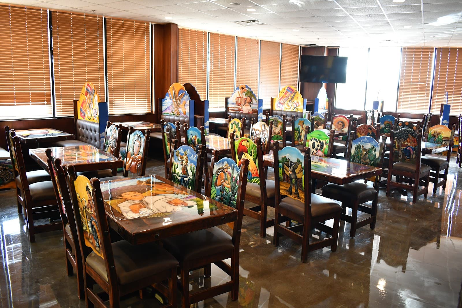 ARRACHERAS - Bar & Mexican Grill - 1