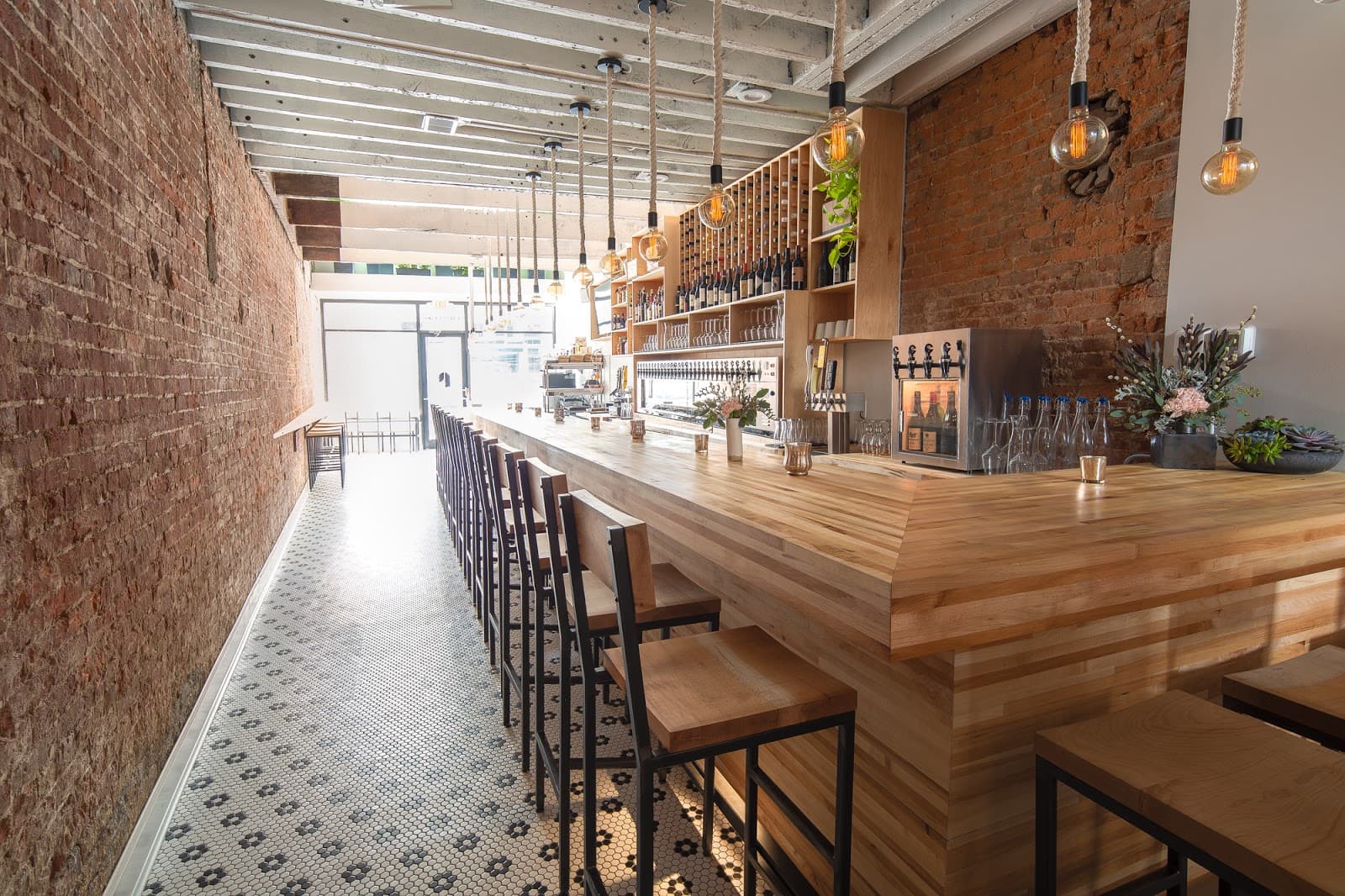 Ripple Wine Bar | Wine Bar & Restaurant | Covington, KY