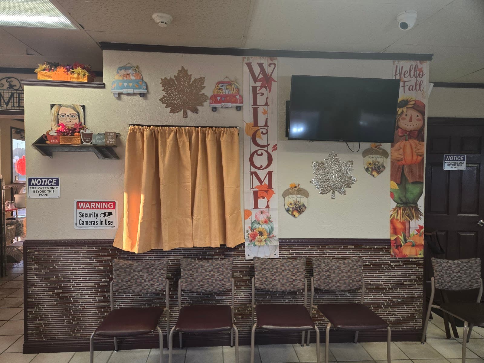 Angie’s BREAKFAST & GRILL