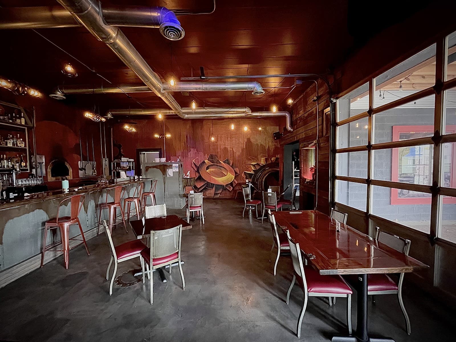 eMbers Station Bistro & Bar