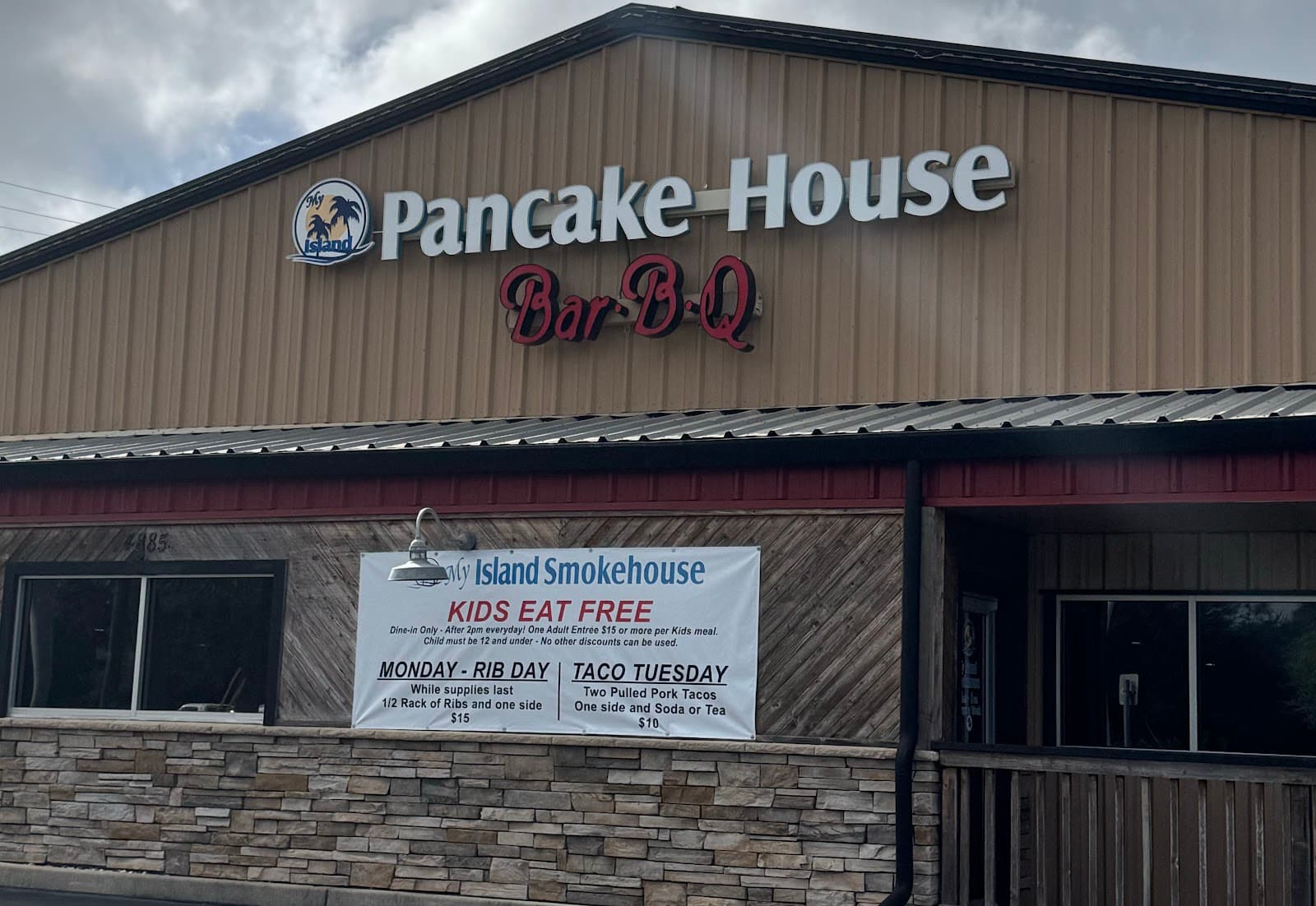 My Island Smoke and Pancake House