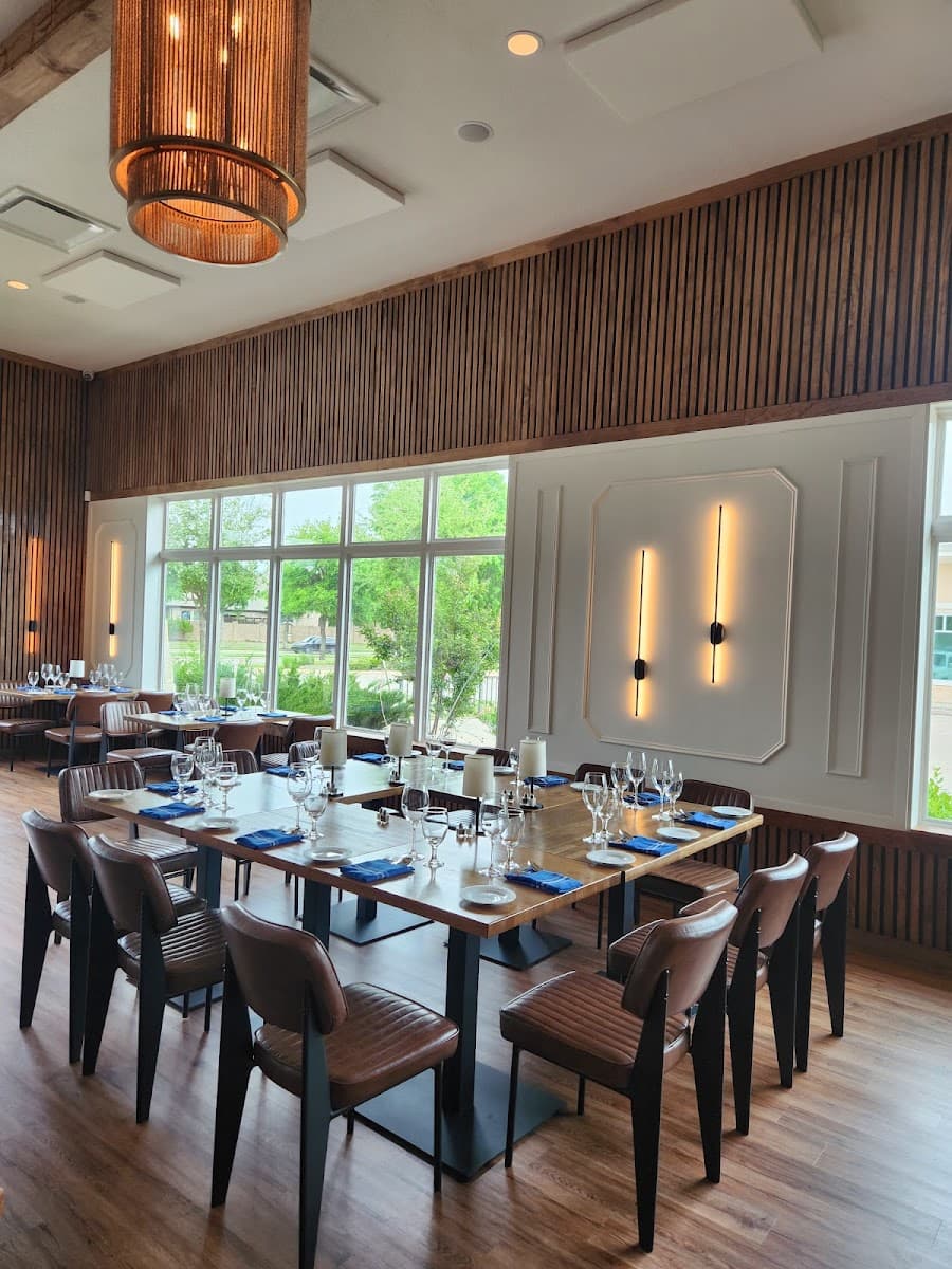 Acquario Italian Restaurant