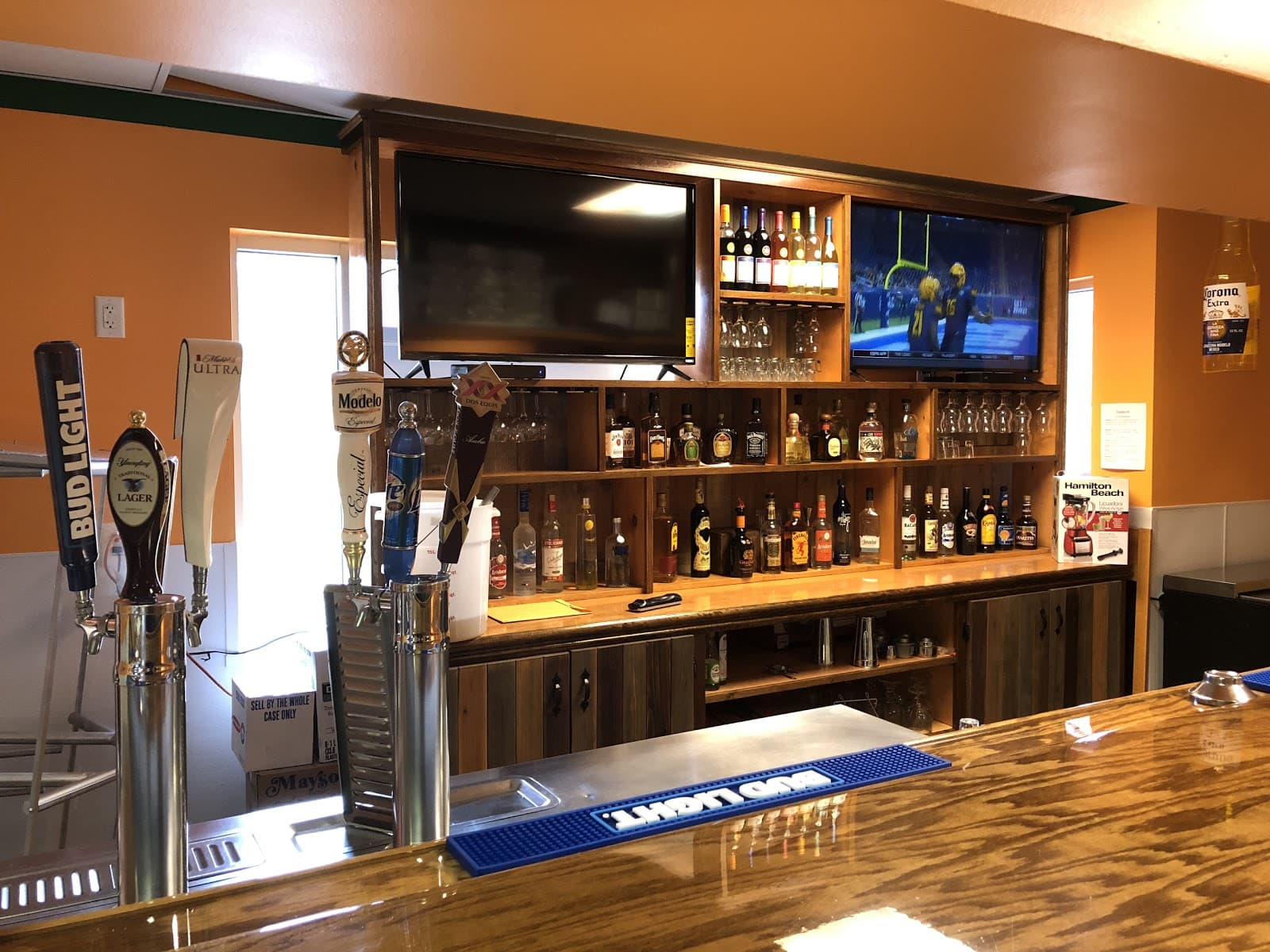 3 Hermanos Mexican Grill