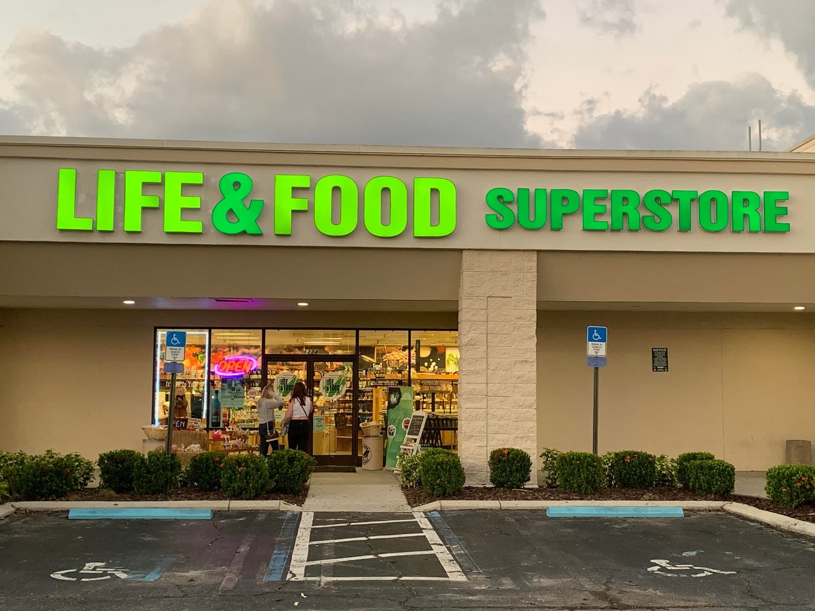 Life & Food Superstore