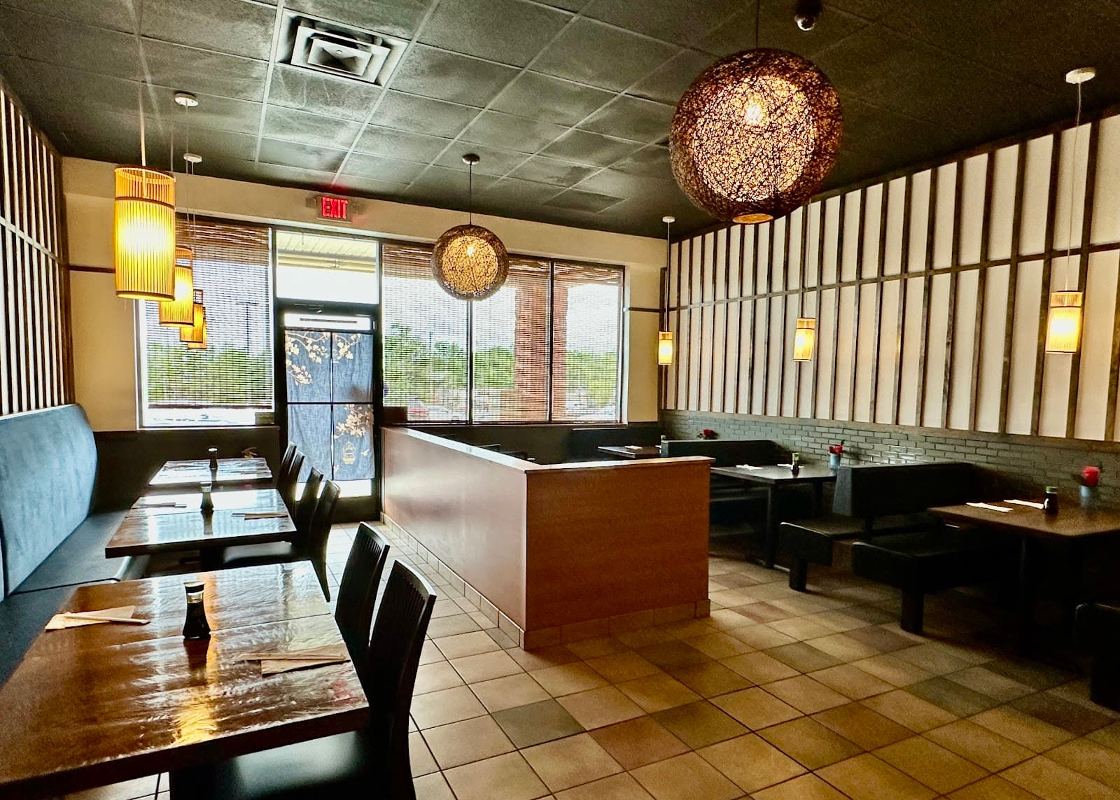 K Asian Bistro Sushi Bar